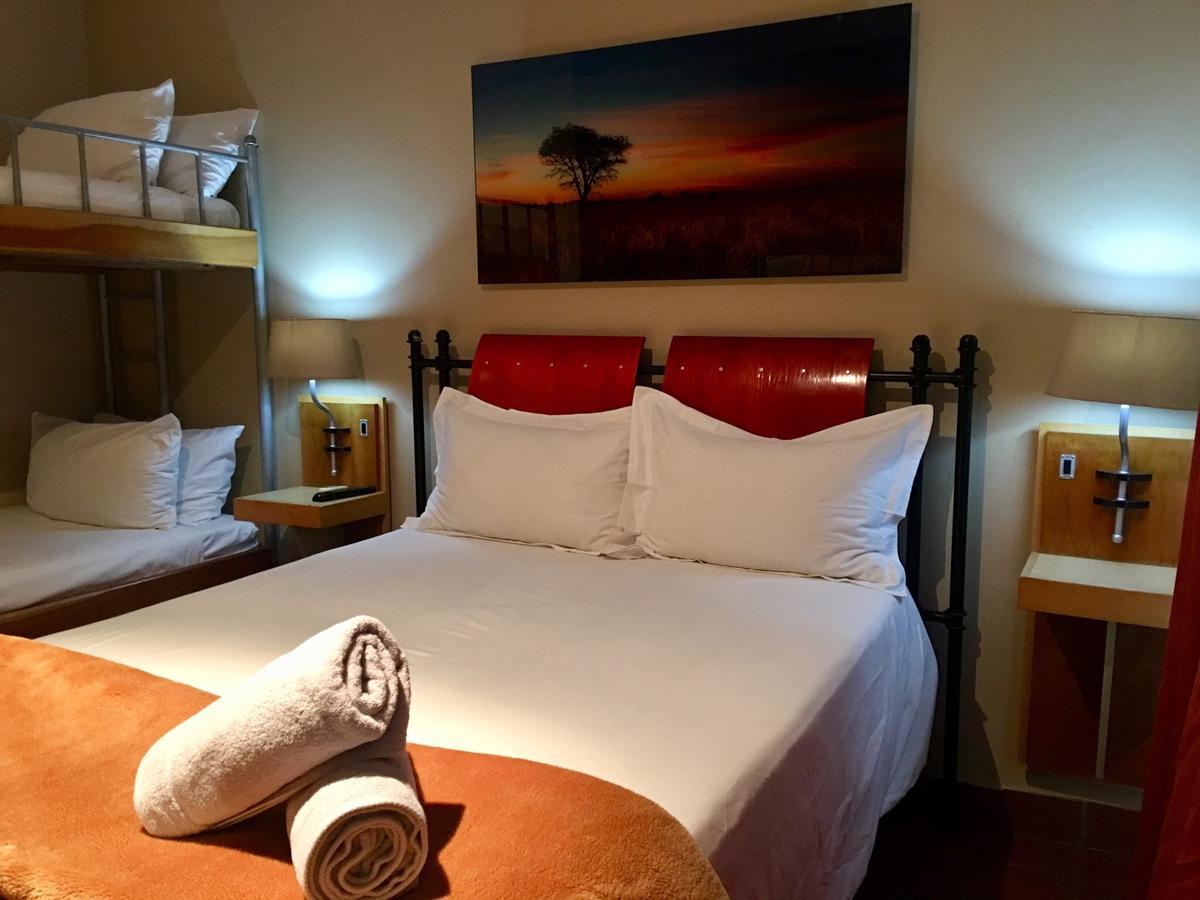 Travel Inn Kroonstad Buitenkant foto
